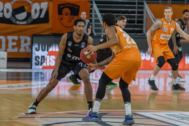 队伍的组成 队伍的组成