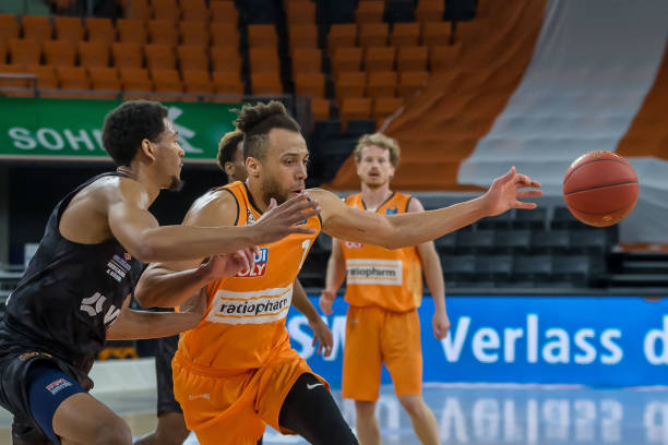 员曾被视为 员曾被视为