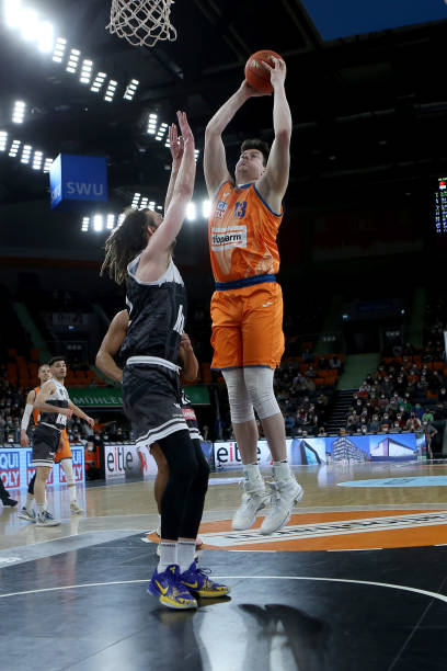 处于压力之 处于压力之